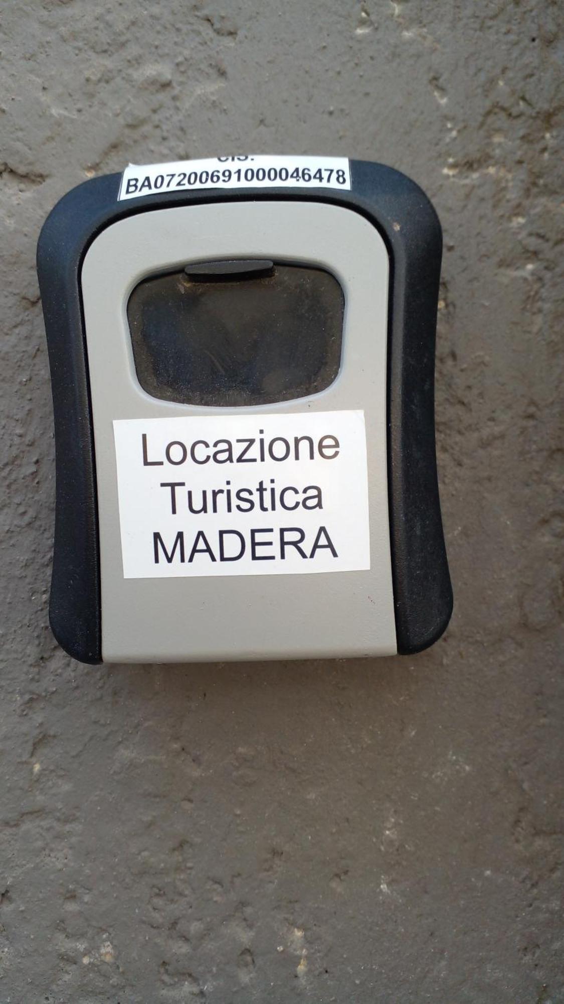 Hotel Locazione Turistica Madera Bari Exterior foto